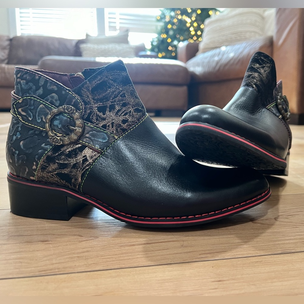 Two pair l’artiste boots